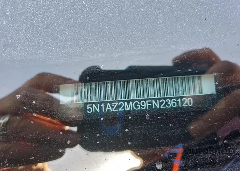 2015 Nissan Murano S z USA, uszkodzony, nr VIN 5N1AZ2MG9FN236120